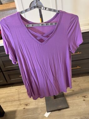 Women's Purple Short Sleeve V-Neck Tee with Crisscross Detail